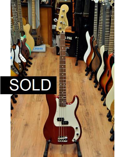 Fender Standard Precision Bass Candy Apple Red